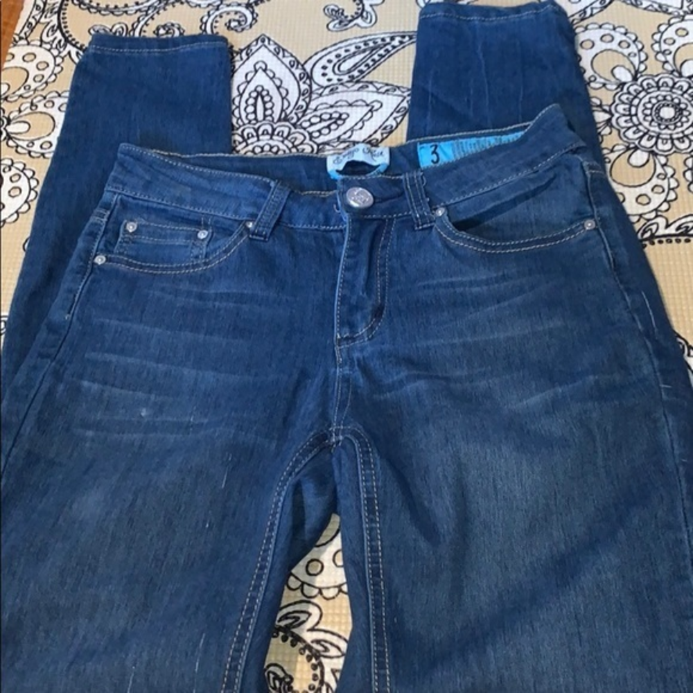 Dark wash comfy stretchy jeans‎